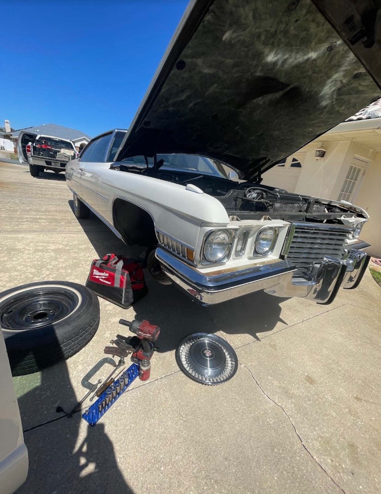 Classic Cadillac front-end service
